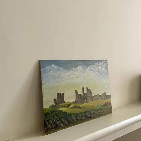 Seraph House, 펜션 *